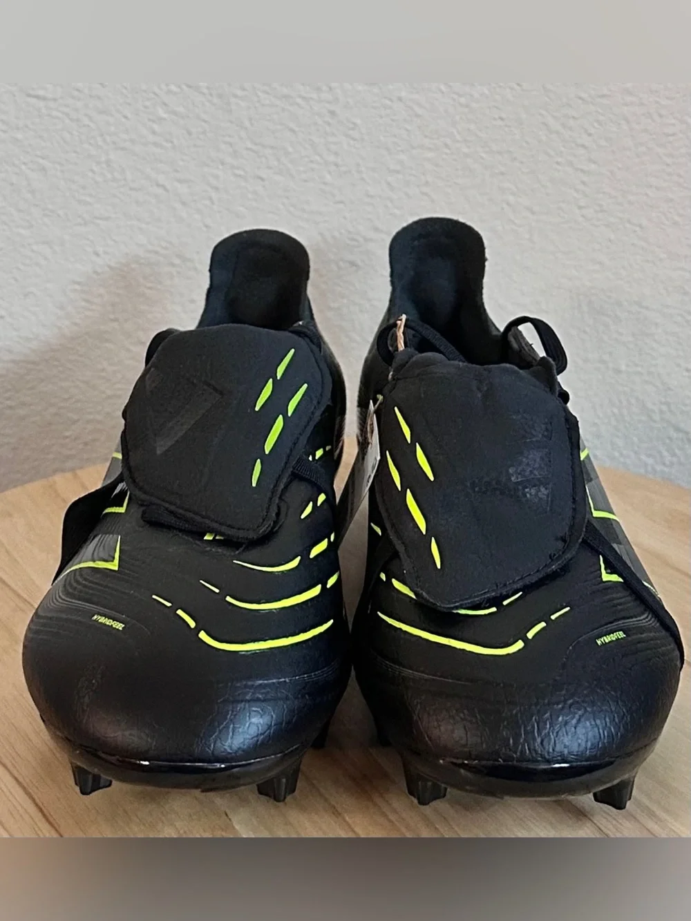 NWT. ADIDAS PREDATOR LEAGUE FT FG/MG Size 8.5